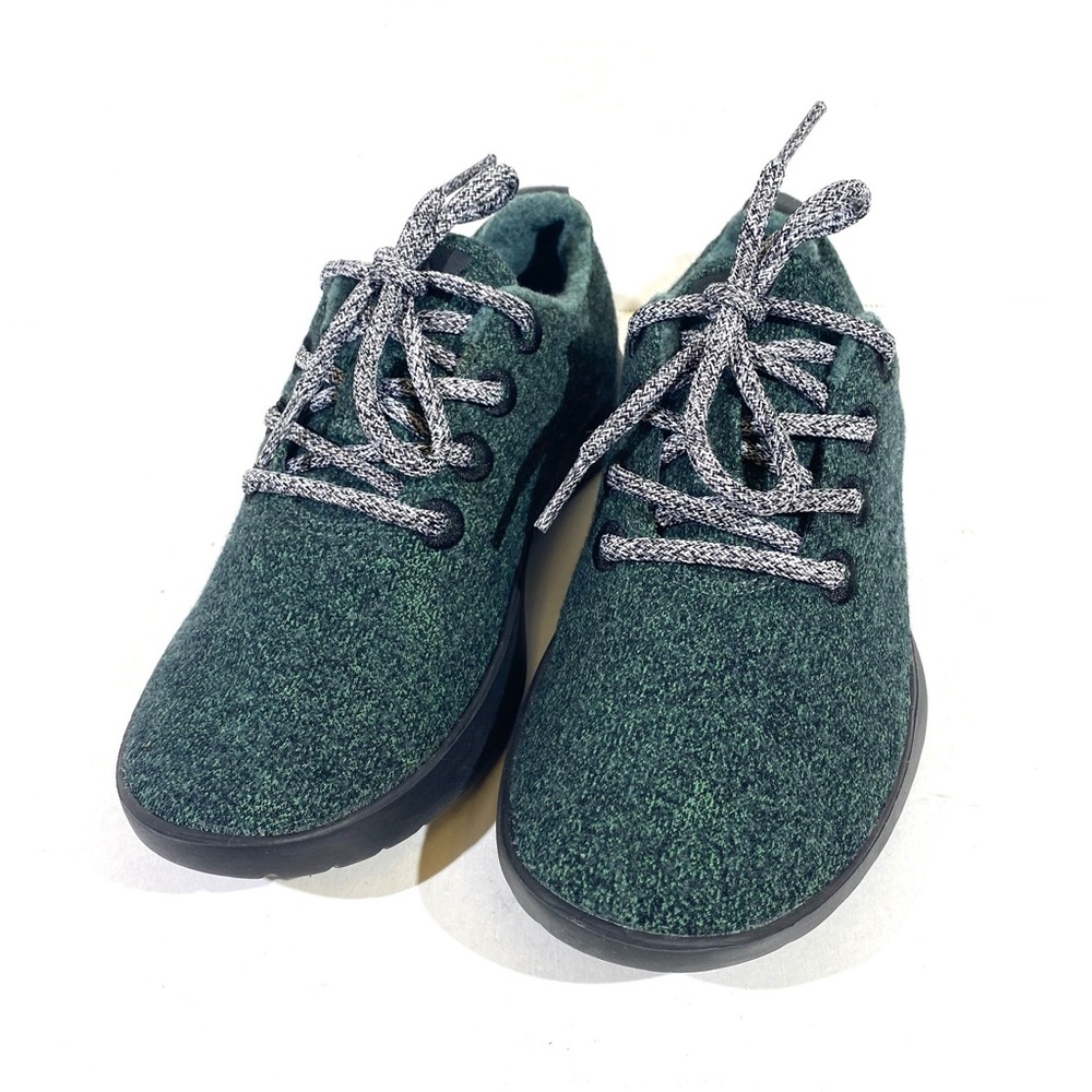 Allbirds Wool Runners Women’s Size 6 Green W/Black Sole.